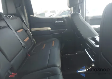 2022 GMC Sierra 1500 Limited 4Wd Short Box At4 z USA, uszkodzony, nr VIN 3GTP9EEL4NG201701